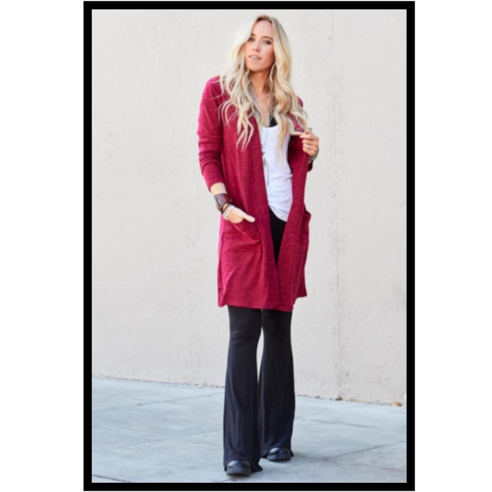 Long Duster Cozy Cardigan with Pockets in Red - Picture 5 of 10